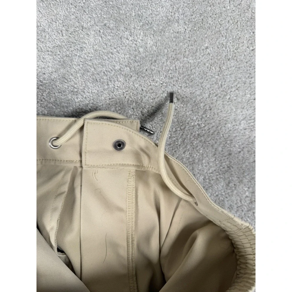The North Face Standard Jogger Men's‎ Size 30, Tapered Logo Beige Drawstring
